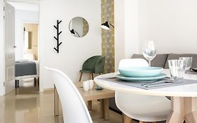 Calma Apartments